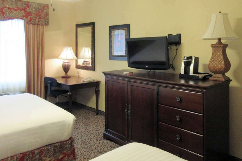 Clarion Pointe 3*